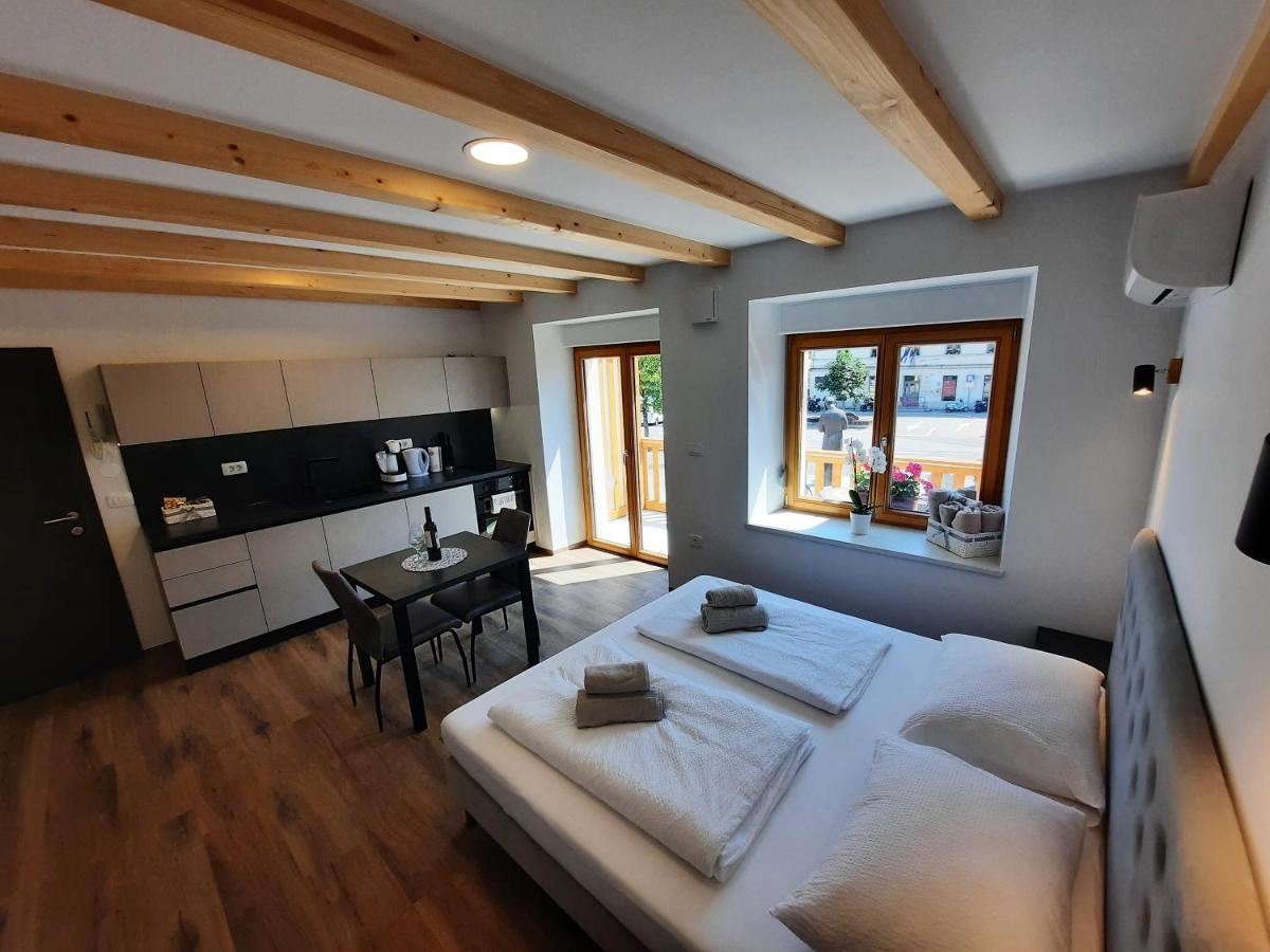 Apartments Hlapi With Spa Kobarid Exterior foto