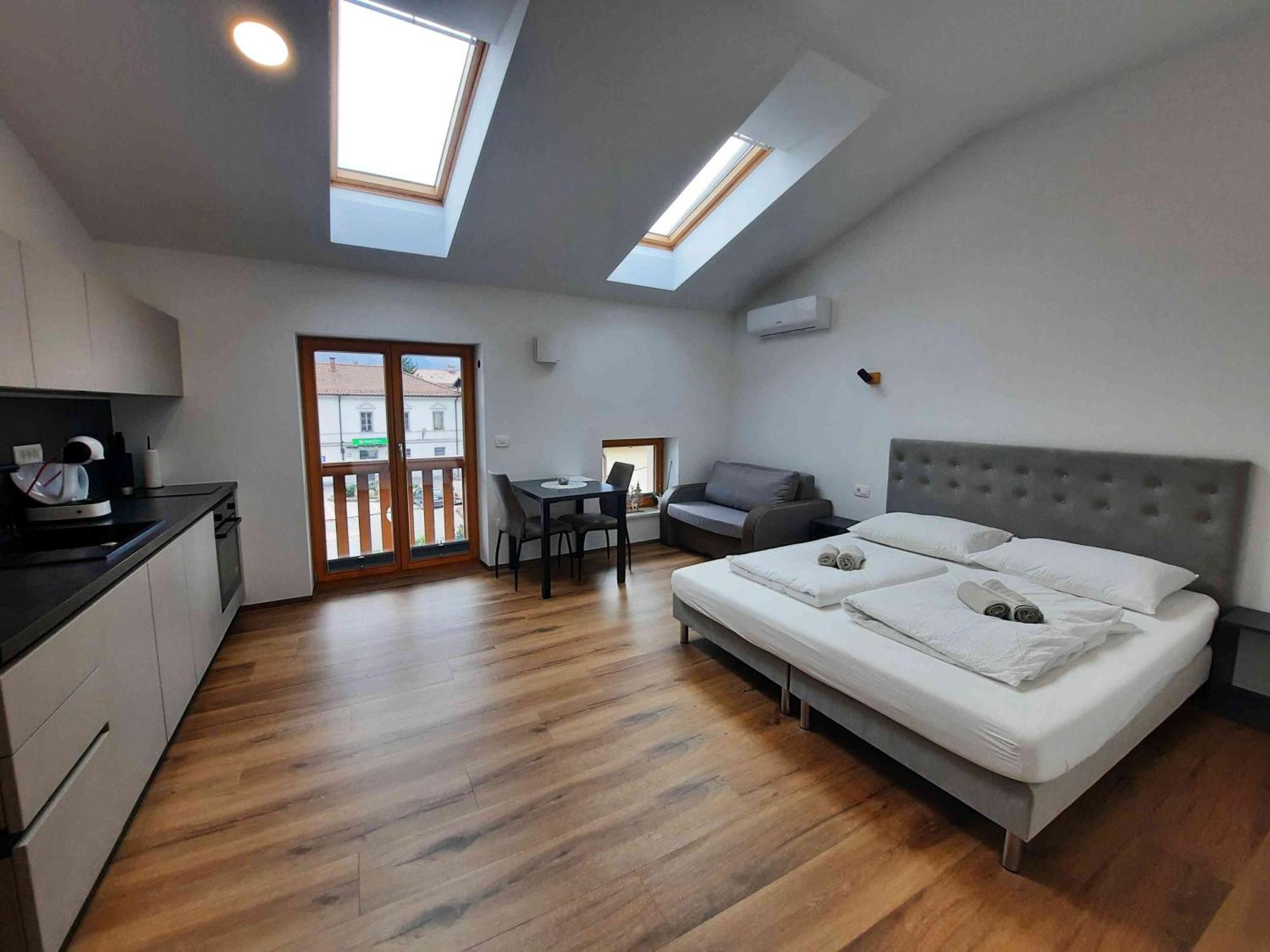 Apartments Hlapi With Spa Kobarid Exterior foto